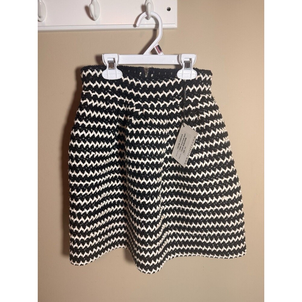 NWT Elliat Black White Faux Leather Sculpture Lined Zip Back Skirt Women’s XS